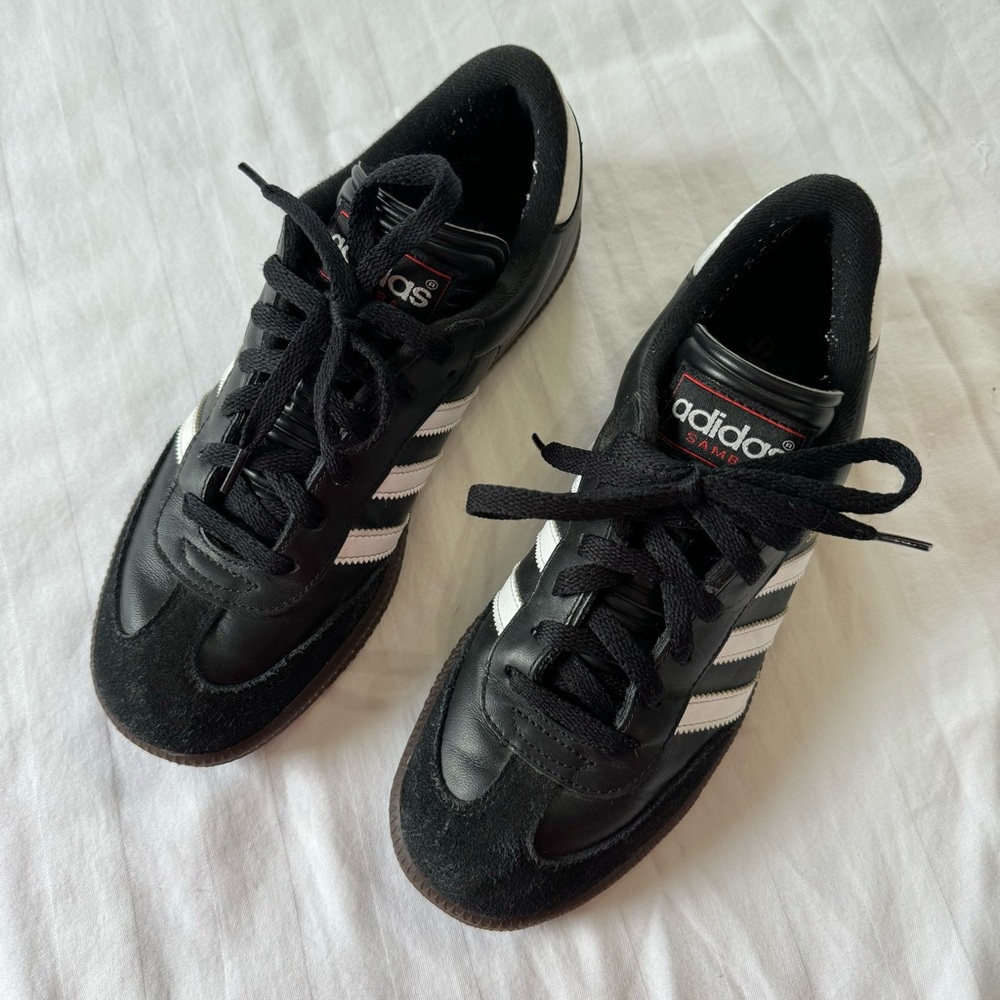Adidas sambas